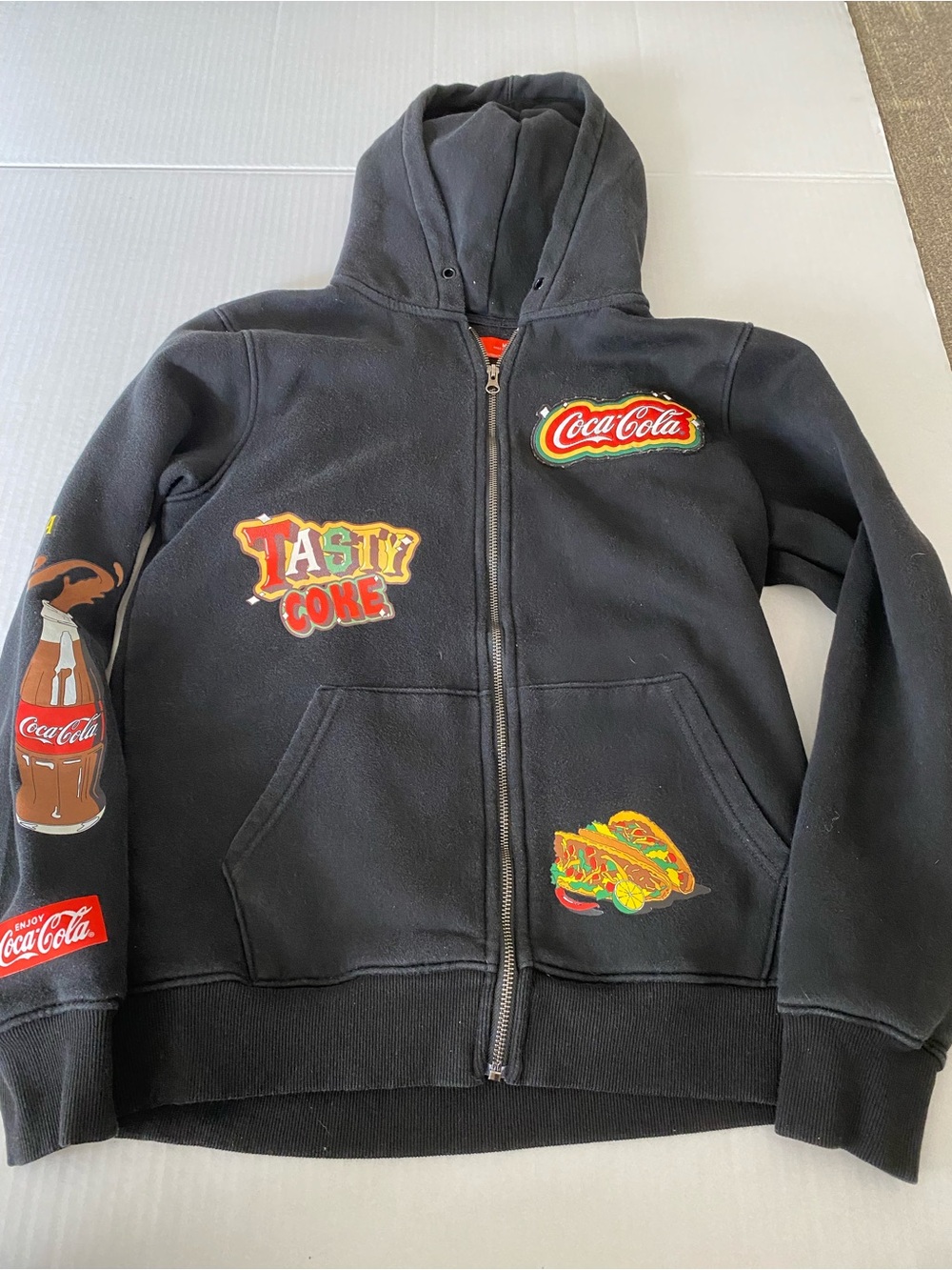 Coca Cola Kids Black Zip-Up Hoodie with Patches Embroidered Size Medium